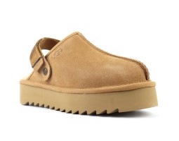 UGG GOLDENSTAR CLOG PLATFORM CHESTNUT