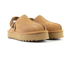 UGG GOLDENSTAR CLOG PLATFORM CHESTNUT