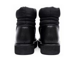 UGG CLASSIC MINI BLOW MATE BLACK