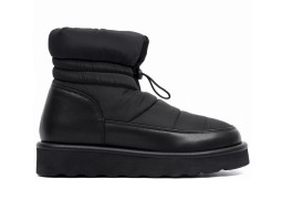 UGG CLASSIC MINI BLOW MATE BLACK