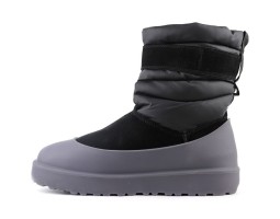 UGG CLASSIC SHORT PULL-ON WEATHER BLACK