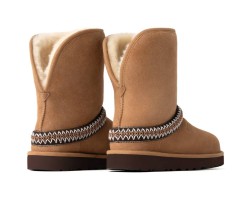 UGG CLASSIC SHORT CRESCENT CHESTNUT