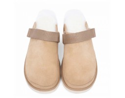 UGG GOLDENSTAR CLOG SAND с мехом