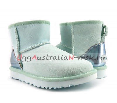 UGG CLASSIC MINI II METALLIC ICEBERG