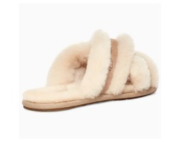 UGG SLIPPERS SCUFFITA SAND